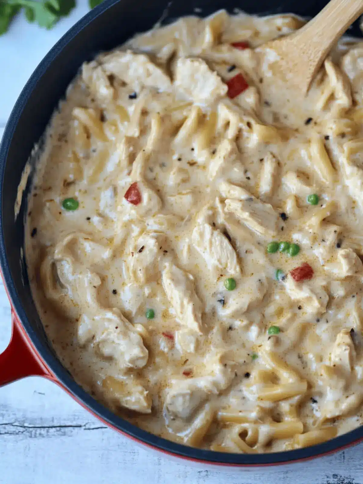 Creamy Chicken Pasta: Quick Comfort Food for Busy Nights 2 Creamy Chicken Pasta
