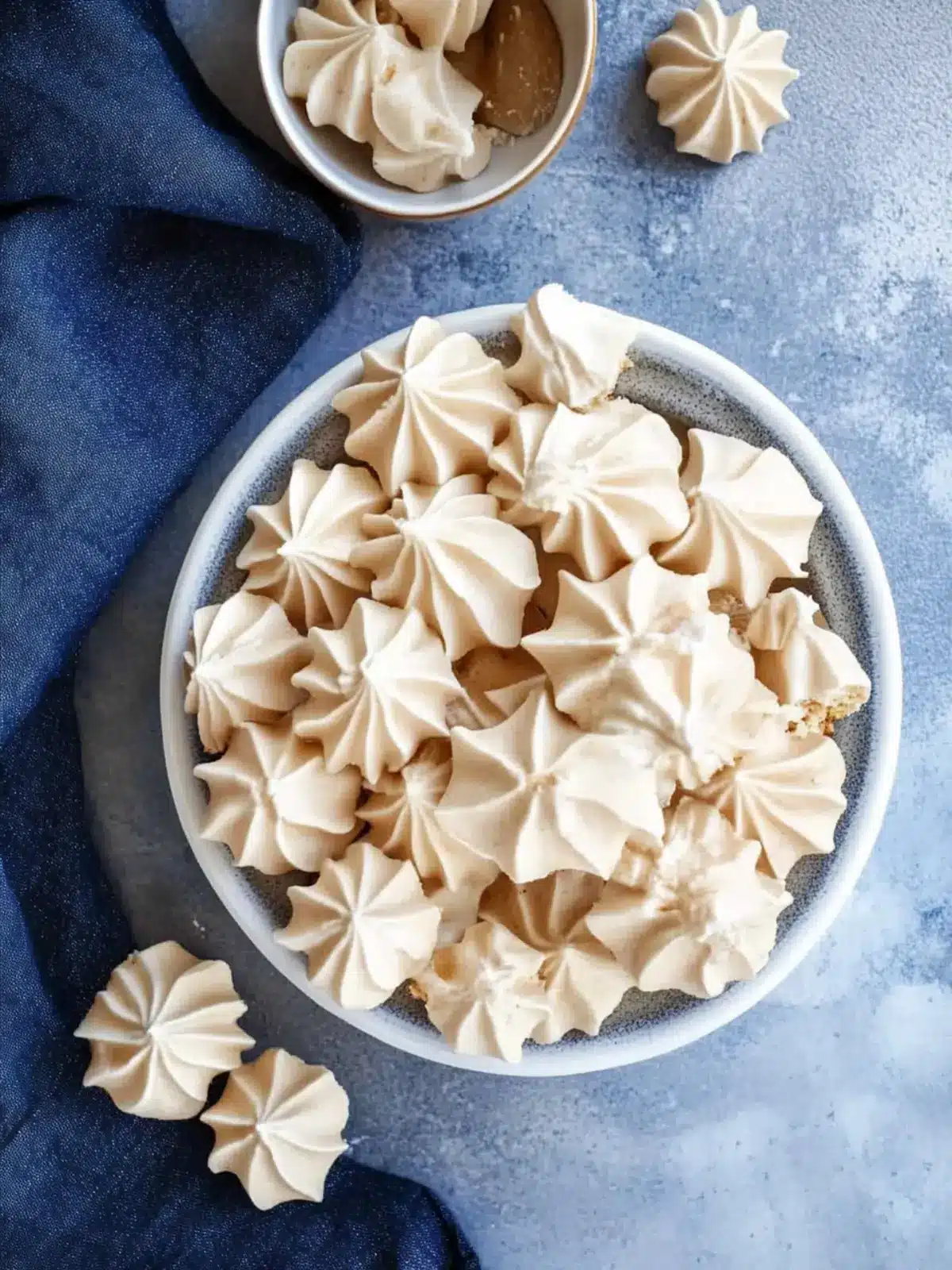 Easy Maple Meringue Cookies
